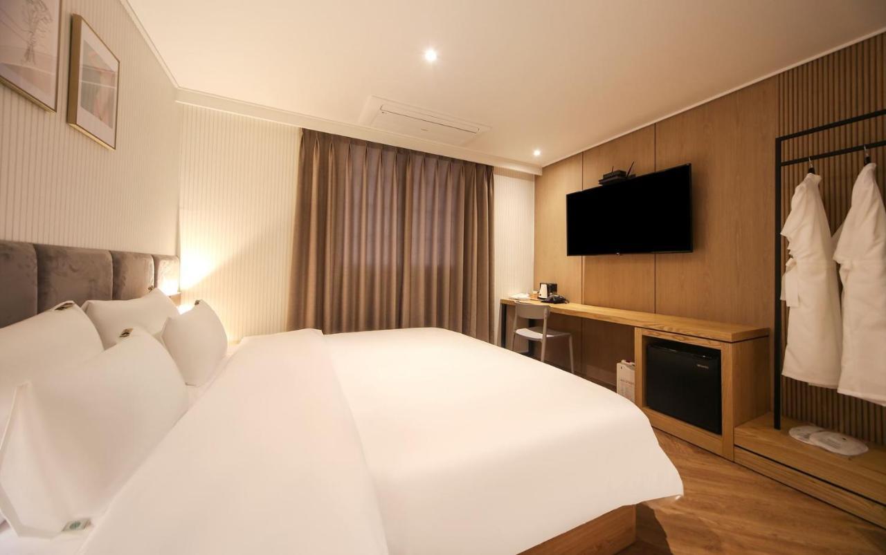 Hotel Lazy Heaven Changwon Luaran gambar