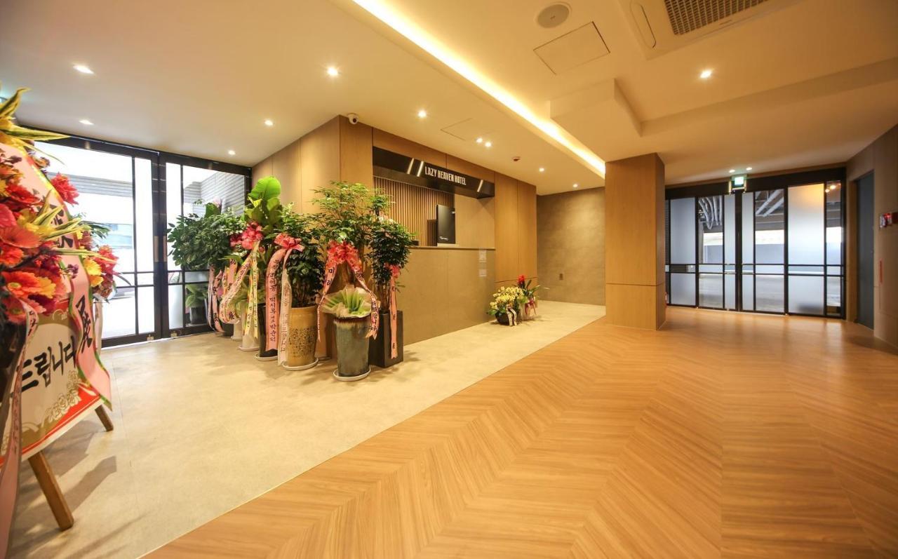 Hotel Lazy Heaven Changwon Luaran gambar
